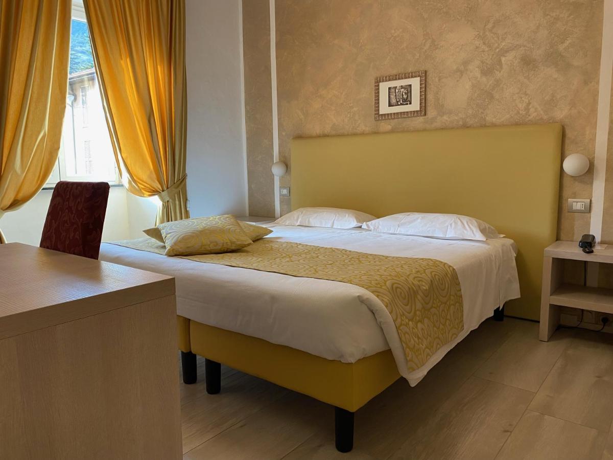 Hotel Centrale 산펠레그리노테르메 외부 사진