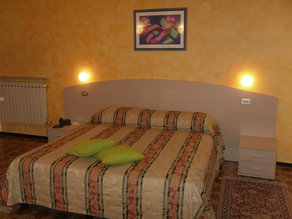 Hotel Centrale 산펠레그리노테르메 외부 사진