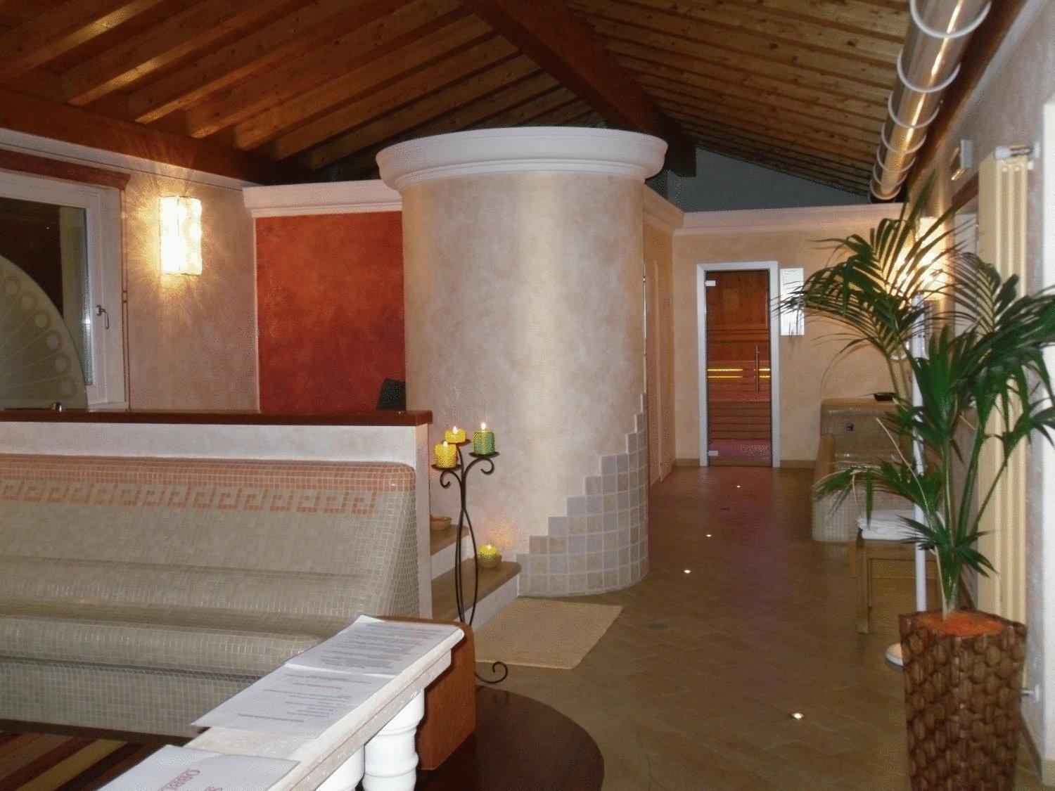Hotel Centrale 산펠레그리노테르메 외부 사진