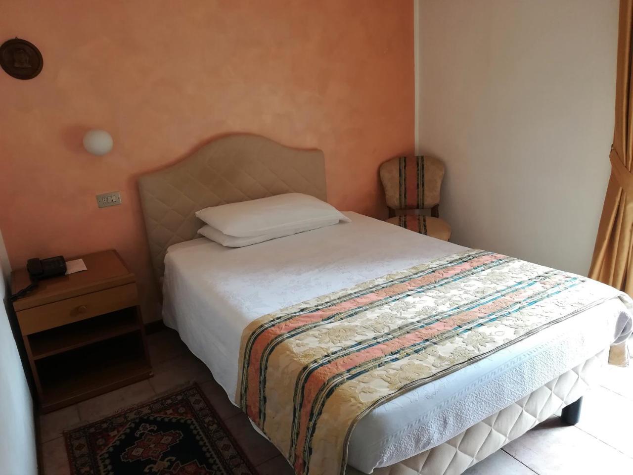 Hotel Centrale 산펠레그리노테르메 외부 사진